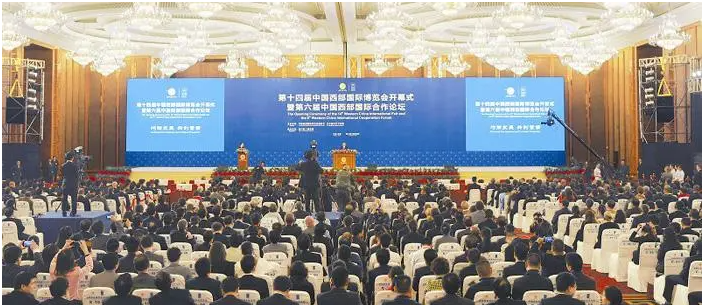 亞泰光電鐵譜儀第十四屆西博會(huì)引國(guó)際友人關(guān)注